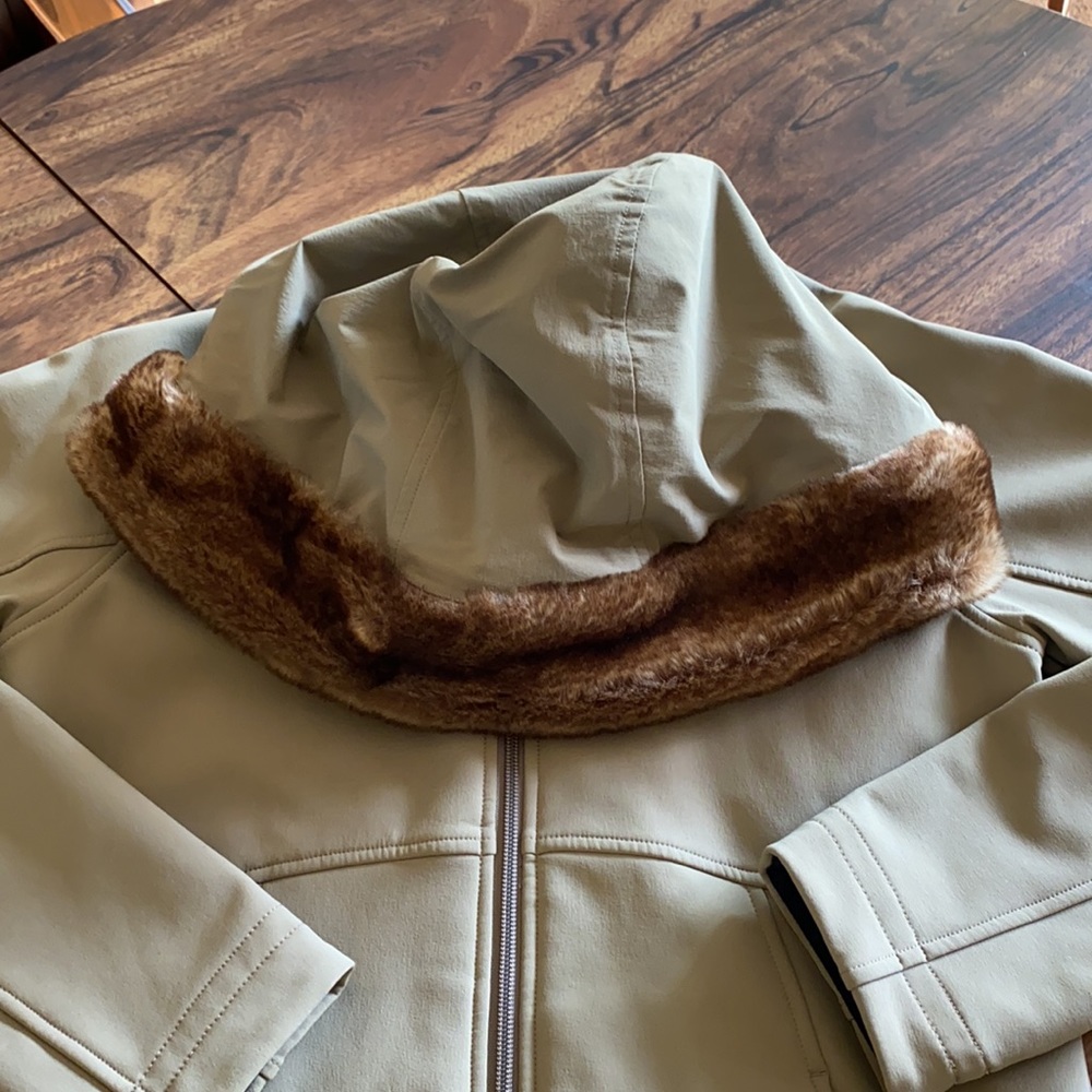 Marmot Soft Shell Jacket With Hood - Picture 4 of 7